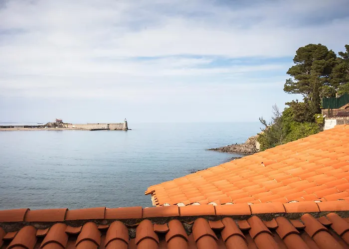 Le Relais Des Trois Mas