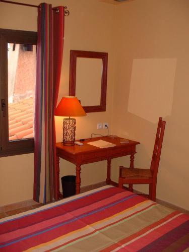 Le Relais Des Trois Mas