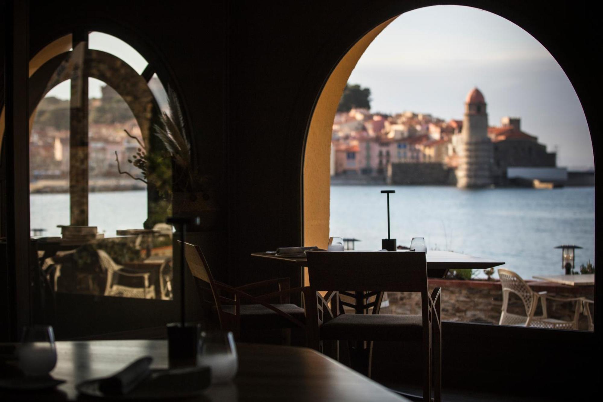 Hotel Le Relais Des Trois Mas 4*