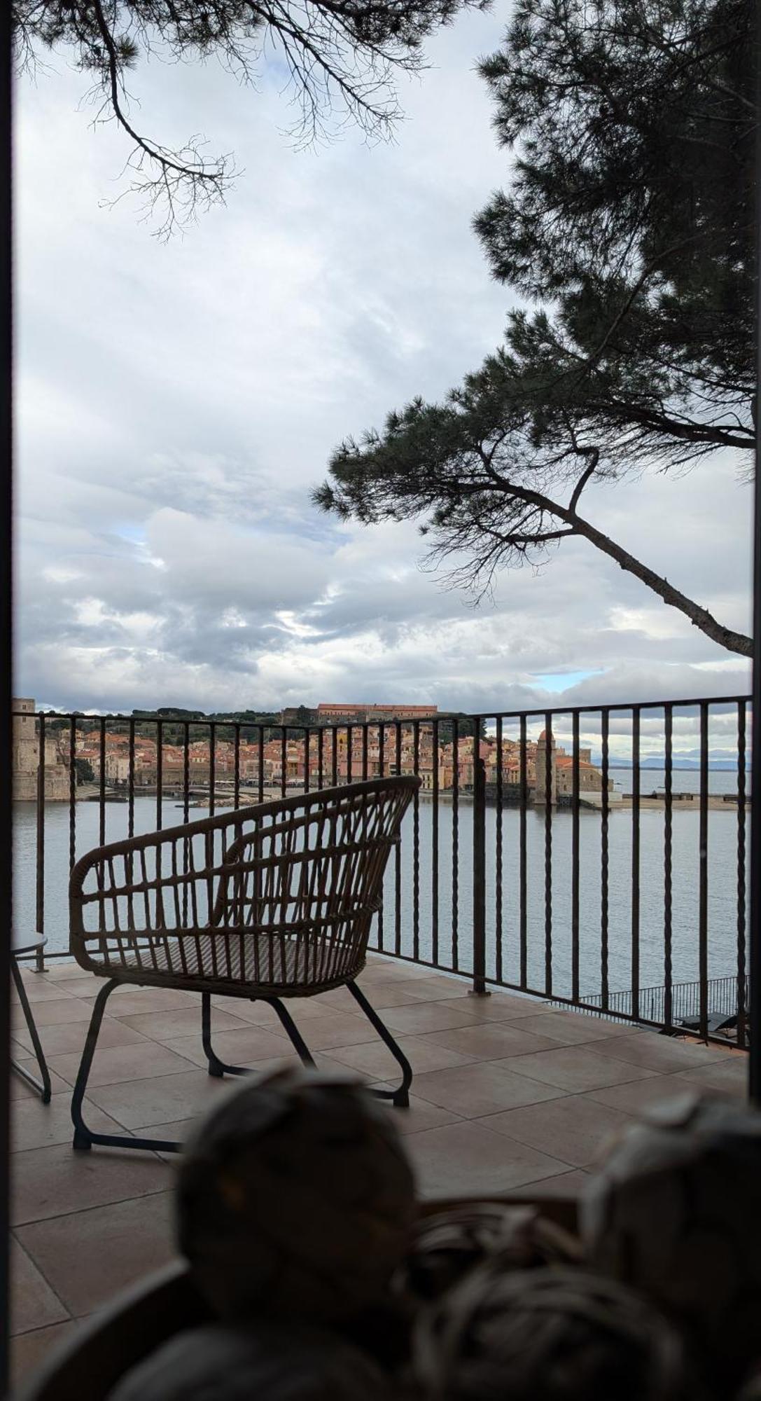 Le Relais Des Trois Mas Hotel 4*
