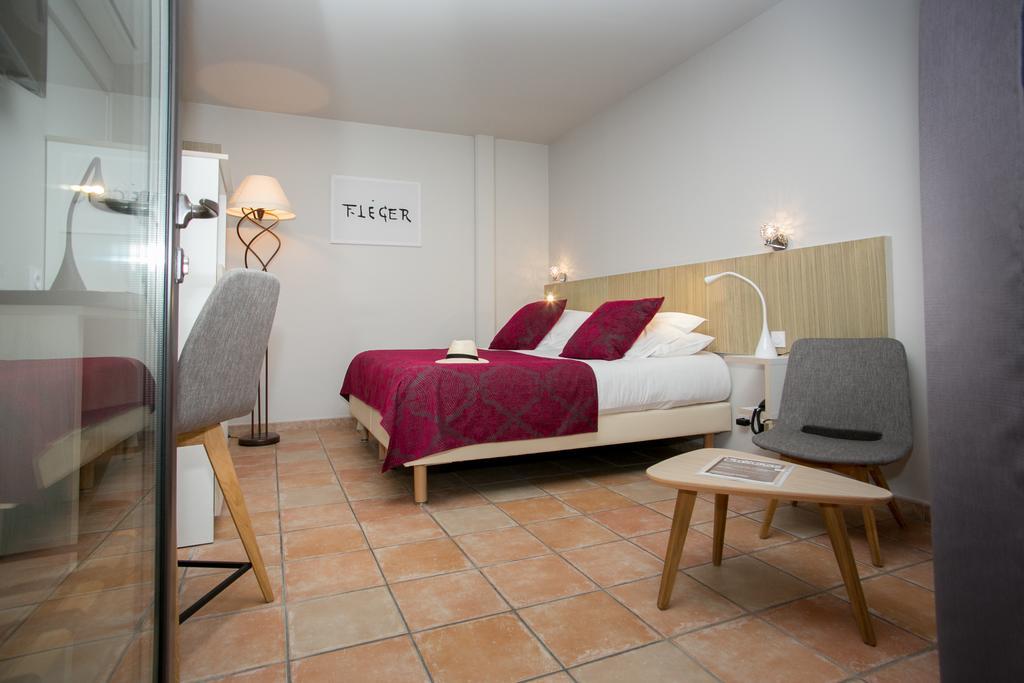 Hotel Le Relais Des Trois Mas